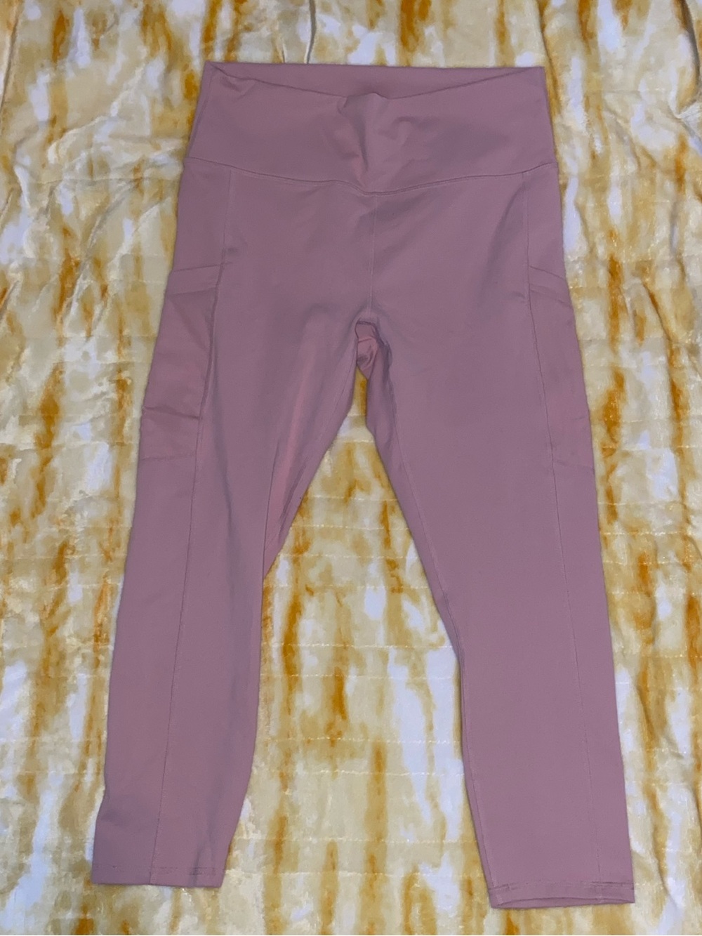 Fabletics Powerhold High-Waisted Capri Leggings - Mushroom Mauve